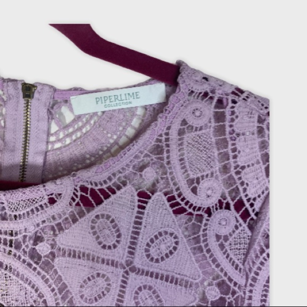 🛍PIPERLIME LACE TOP - Picture 3 of 4